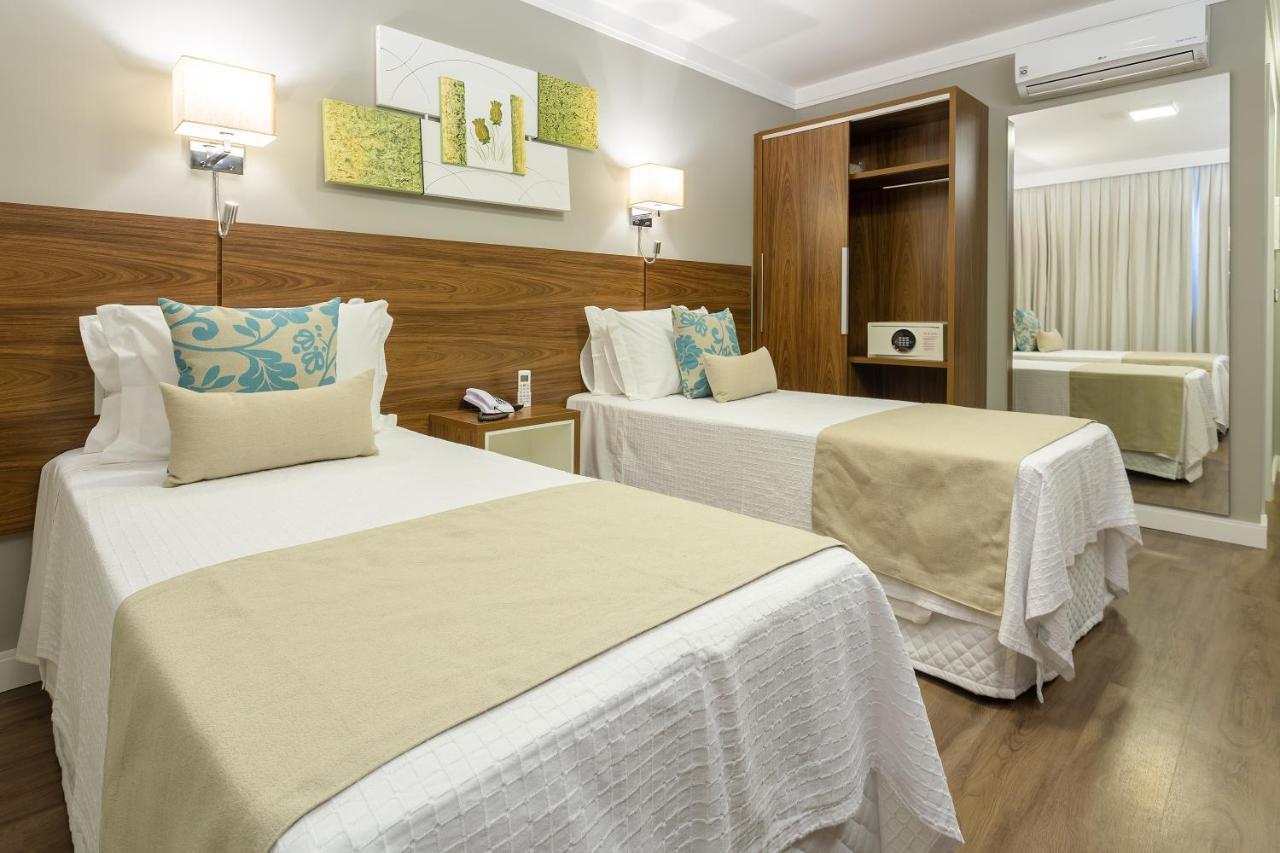 Hotel Villa Fiori Poços de Caldas Extérieur photo